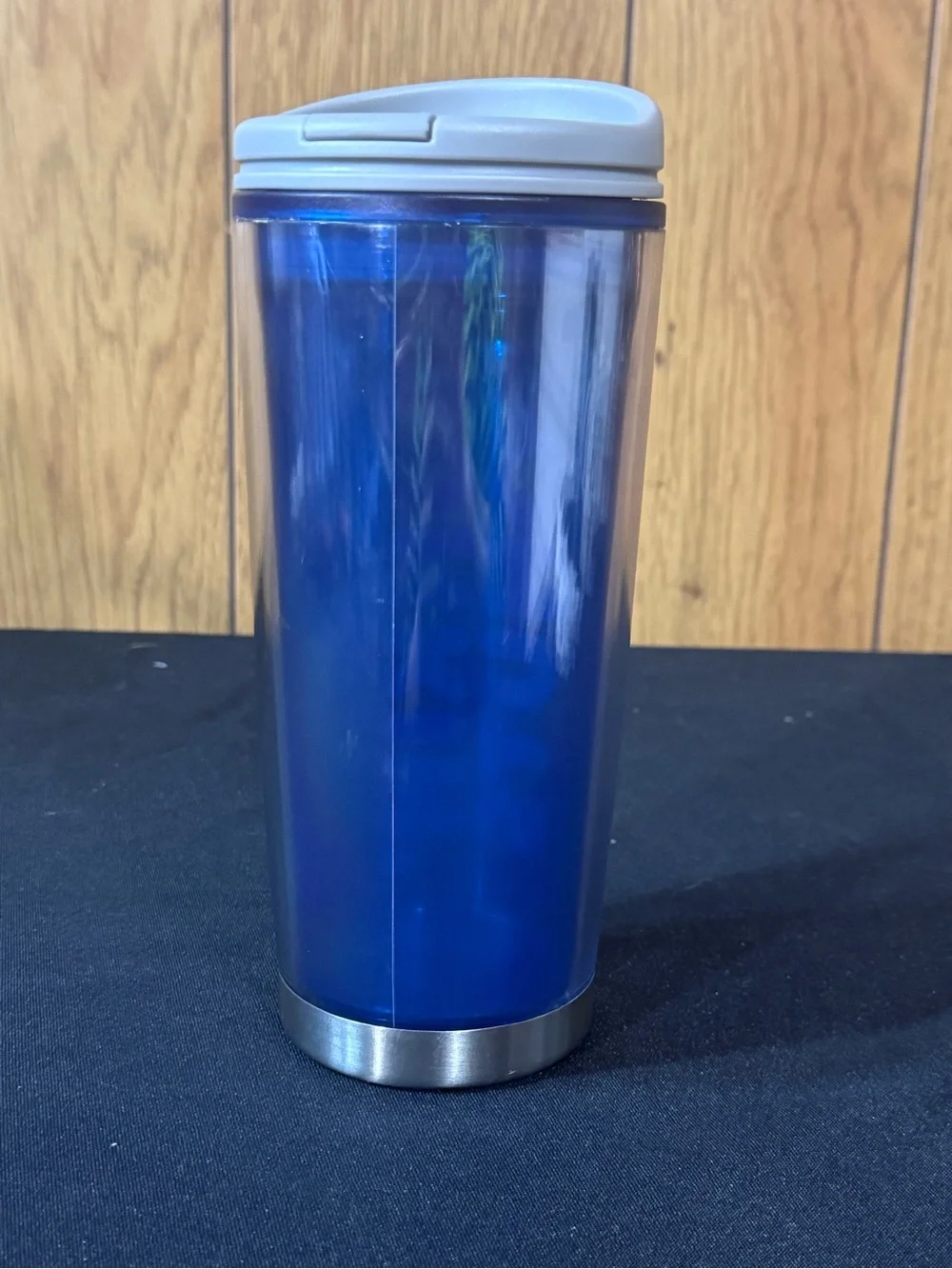Dunkin' Donuts Blue 16 oz Travel Tumbler with Pink Logo‎